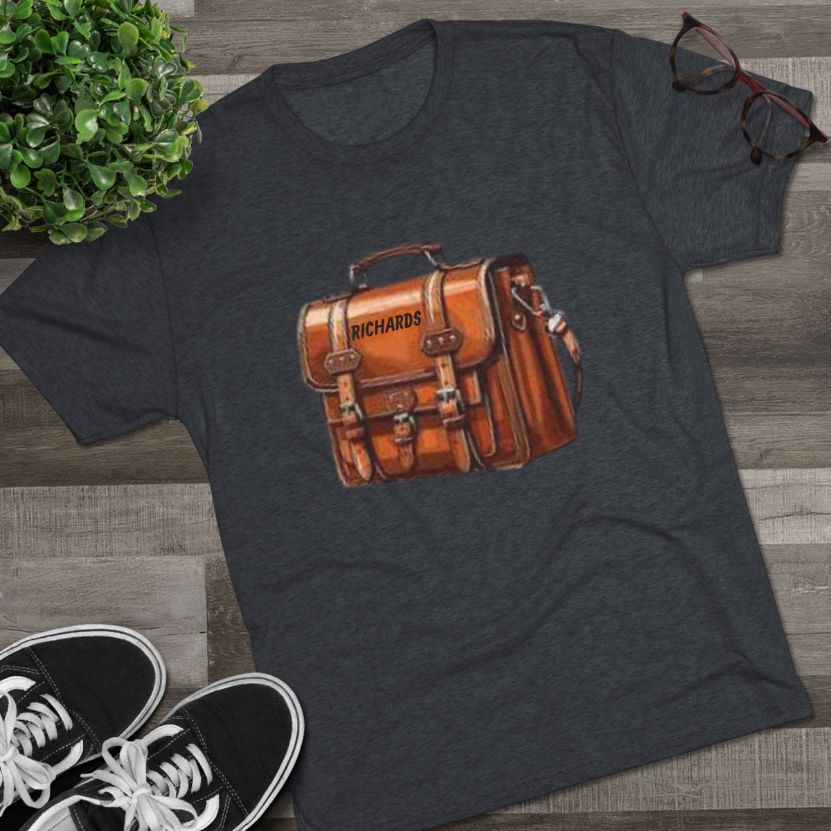 SATCHEL OF RICHARDS