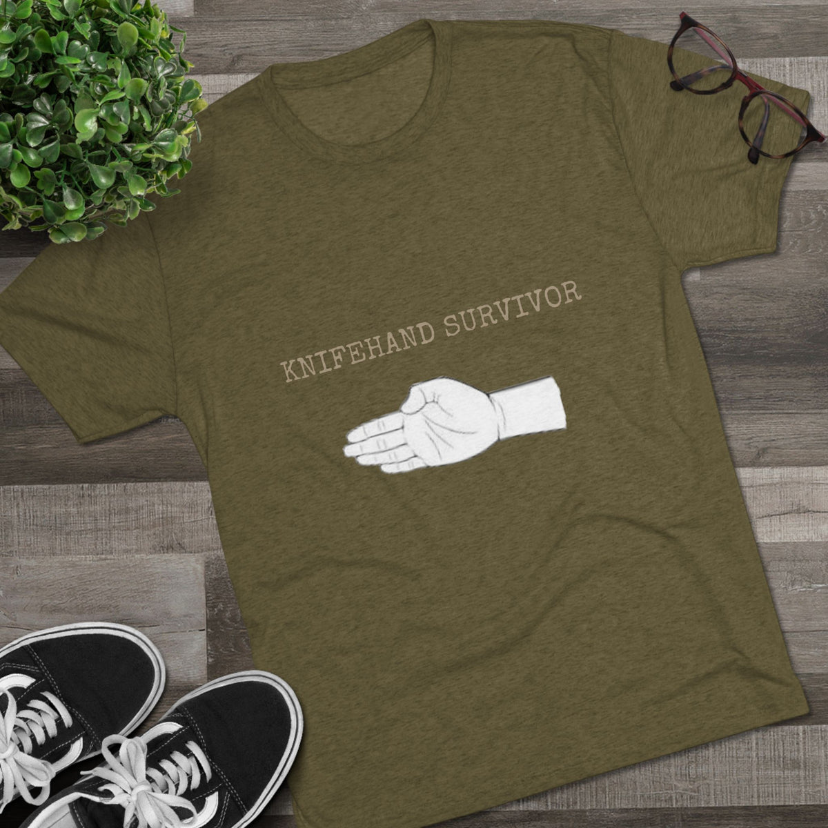 KNIFEHAND