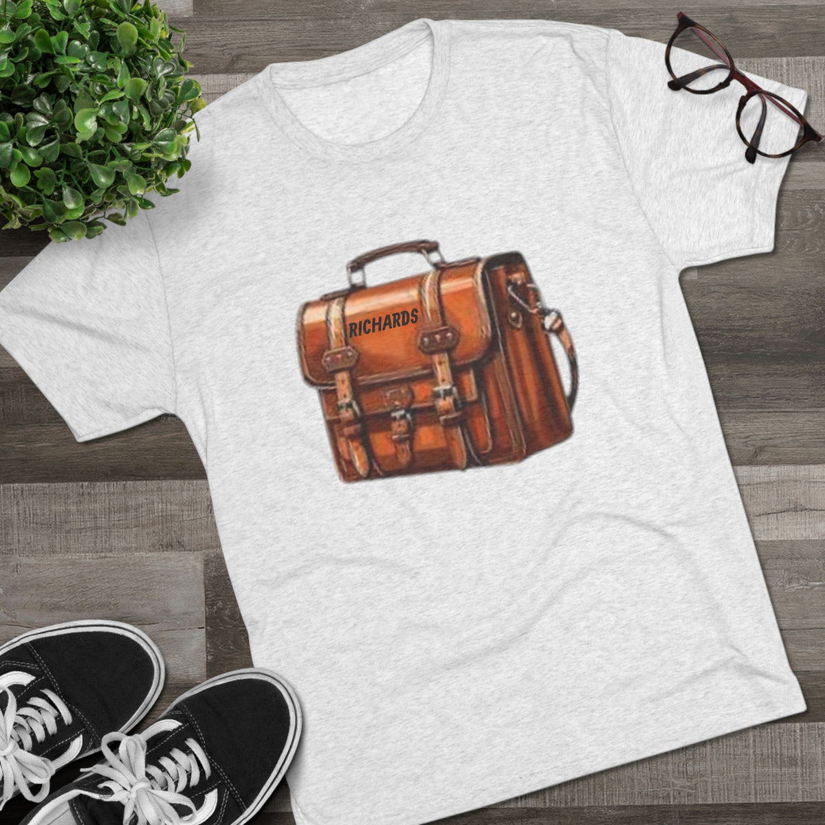 SATCHEL OF RICHARDS