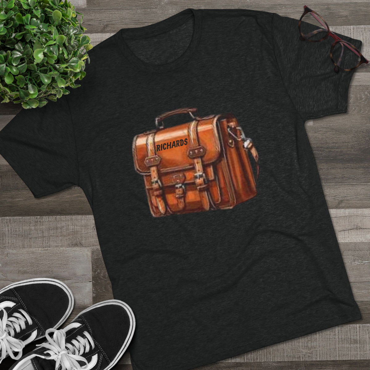 SATCHEL OF RICHARDS