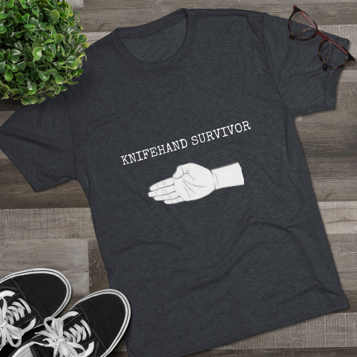 KNIFEHAND