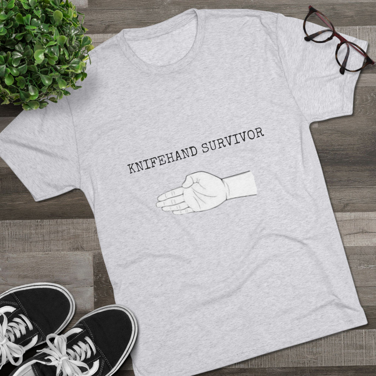 KNIFEHAND