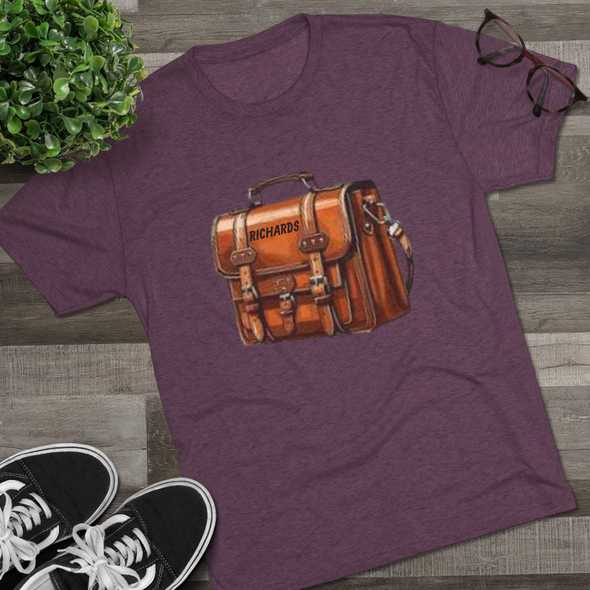 SATCHEL OF RICHARDS